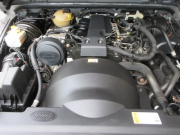 ランドローバー ディフェンダー 110SW 2.4Tdci XS 半革 純正Boostホイール 5人乗り AT換装済 Nox/Pm適合 3ナンバー クリアレンズ 新品F/Rランプガード チェッカープレート シュノーケルkit フルカーペット施工 前後マッドフラップ XSサイドランナー 背面タイヤ 並行輸入車 右ハンドル 記録簿付の中古車