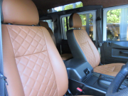 ランドローバー ディフェンダー 110SW 2.2Tdci XS 本革張替 社外2DINナビTV 純正デュアルフィニッシュAW 7人乗り 後期最終PUMAモデル AT換装済 Nox/Pm適合 3ナンバー クリアレンズ バックカメラ デジタルインナーミラー ETC車載器 前後マッドフラップ XSサイドランナー 背面タイヤ 前法人オーナー 並行輸入車 右ハンドル 記録簿付の中古車