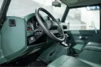 ランドローバー ディフェンダー 110SW WORKS V8 BESPOKE 本革 純正Sawtoothホイール AT車両 70周年記念 特別限定車 150台限定 並行輸入車 左ハンドル 記録簿付の中古車