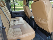 ランドローバー ディフェンダー 110SW 2.2Tdci XS 本革張替 純正デュアルフィニッシュAW 7人乗り AT換装済 Nox/Pm適合 3ナンバー LEDヘッドライト LEDレンズ 社外クルーズコントロールKIT アルカンターラルーフライニング 前後マッドフラップ XSサイドランナー 背面タイヤ 並行輸入車 右ハンドル 記録簿付の中古車