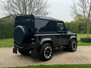 ランドローバー フリーランダー 90Hardtop 2.2Tdci 本革張替 Sawtoothホイール 2人乗り MT車 クリアレンズ  アドベンチャーグリル 前後マッドフラップ XSサイドランナー 背面タイヤ 並行輸入車 右ハンドル 記録簿付の中古車