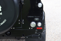 ランドローバー ディフェンダー 90SW 2.2Tdci XS 本革 社外AW 4人乗り URBAN TRUCK Nox/Pm適合 3ナンバー 社外Fグリル LEDバンパー LEDNASレンズ  クリアマーカー 社外エアベント 前後マッドフラップ サイドランナー 背面タイヤ 並行輸入車 右ハンドル 記録簿付の中古車