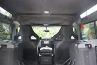 ランドローバー ディフェンダー 90SW 2.2Tdci XS 本革張替 SawtoothブラックAW 4人乗り 後期最終PUMAモデル Nox/Pm適合 3ナンバー ブラックルーフ LEDヘッドライト LEDレンズ アルカンターラルーフライニング 前後マッドフラップ XSサイドランナー 背面タイヤ 並行輸入車 右ハンドル 記録簿付の中古車